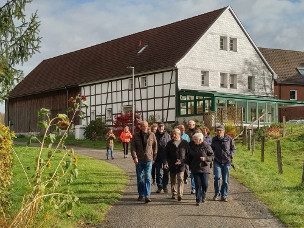 Herbstwanderung Parkplatz